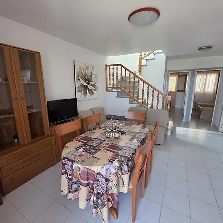 Appartement Penisol 12 *